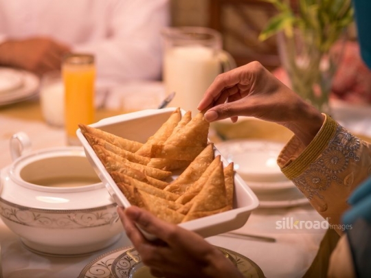 Taking puff pastry|-