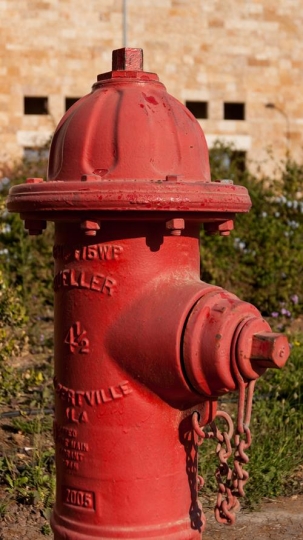 red fire hydrant