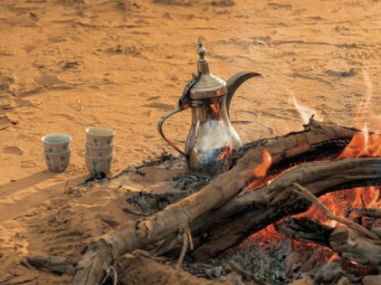 AZA2138e94da12c-0b65-430b-86aa-4367aeefe657