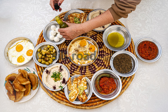 food-table-ramadan-suhor-012
