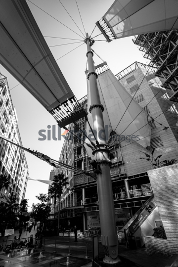 Scenic Landscape of Al Abdali Boulevard with Rotana Tower and Fountain