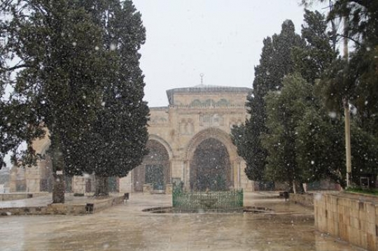 Al-Aqsa mosque in snow