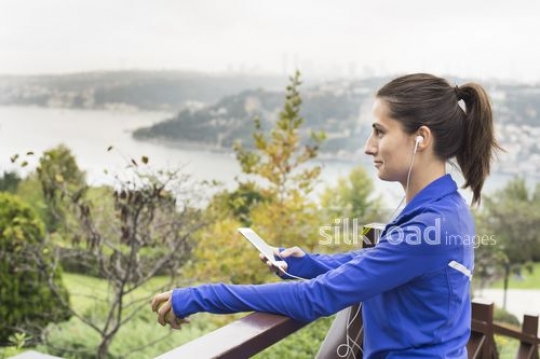 sportive woman|sportif kadin