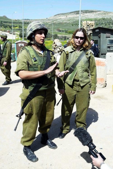 female israeli soldiers