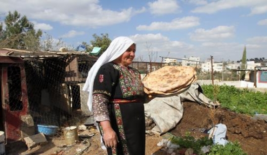 Palestinian woman