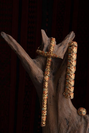 - Jewelry 