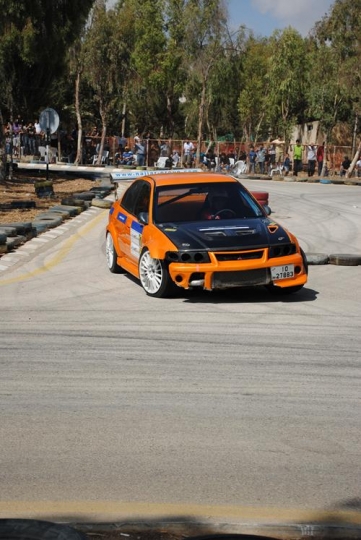 Car on drifting 