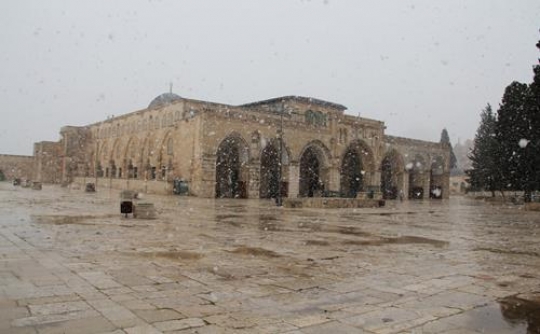 Al-Aqsa mosque in snow