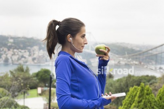 Sportive woman|Sporcu kadin
